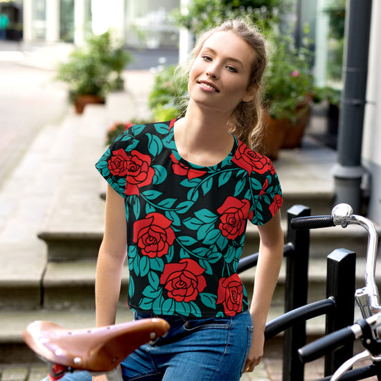 Fresh Flowers Crop Top Tee